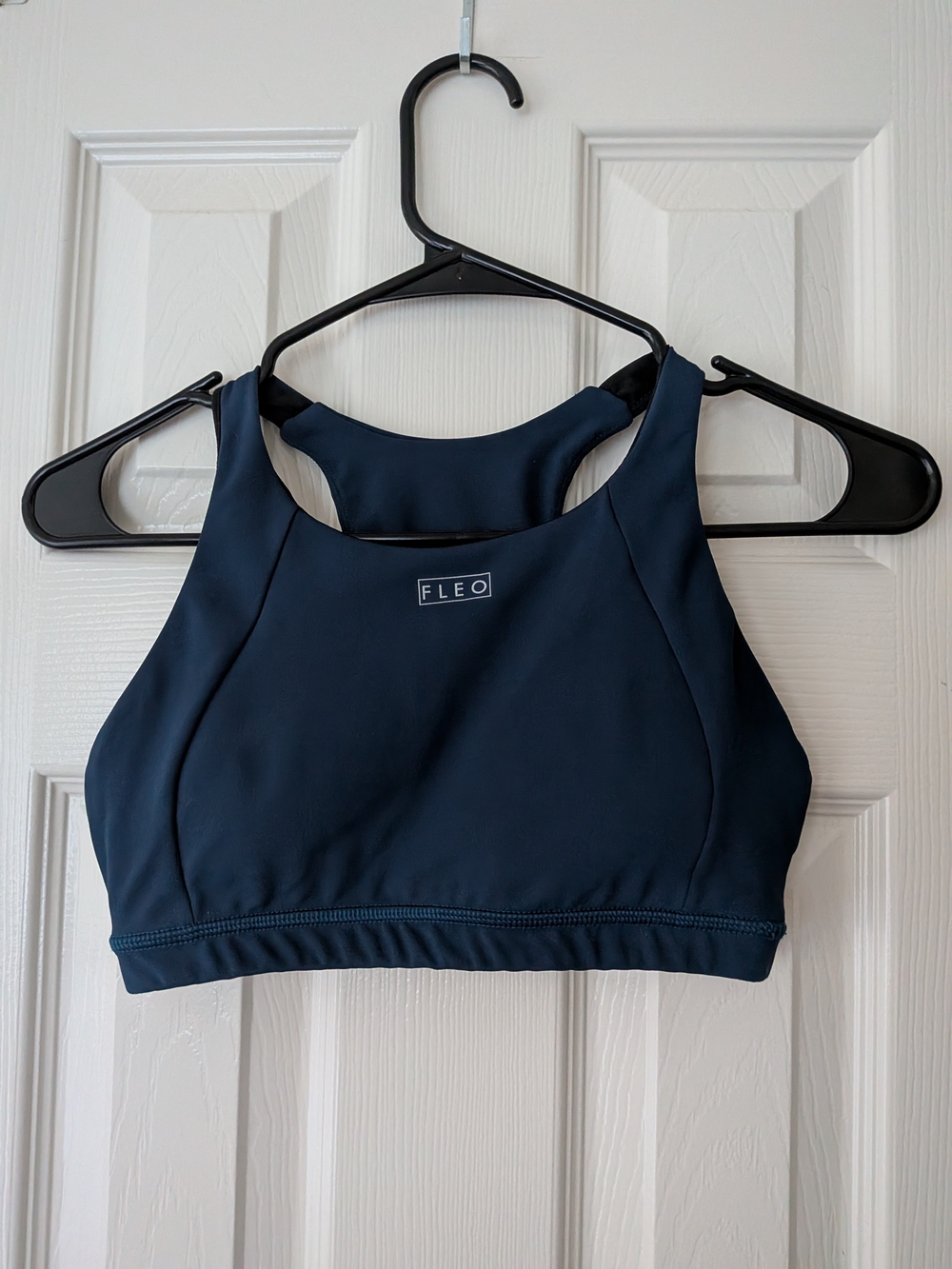 Fleo Navy High-Neck Jourdaine Sports Bra
